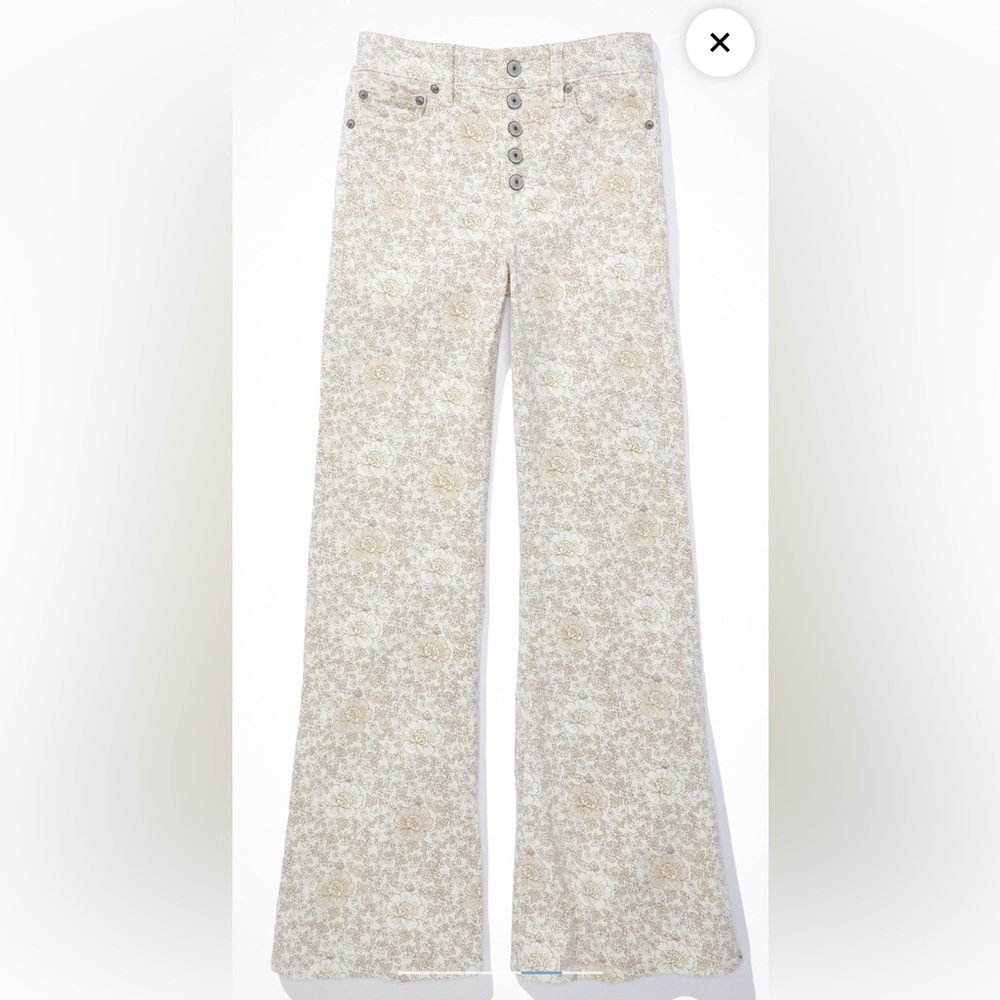 AMERICAN EAGLE | Next Level Floral Flare Jeans - Picture 2 of 6